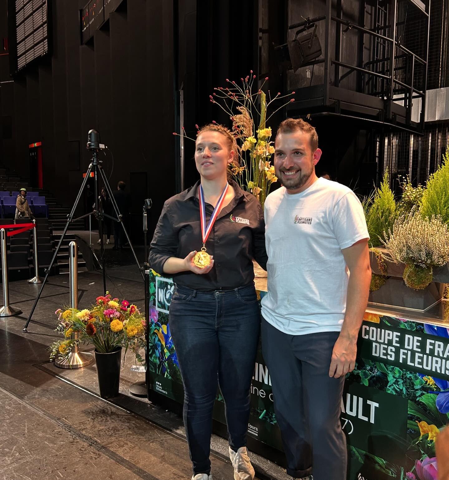 Gwendoline Bergeault remporte la Coupe de France des fleuristes